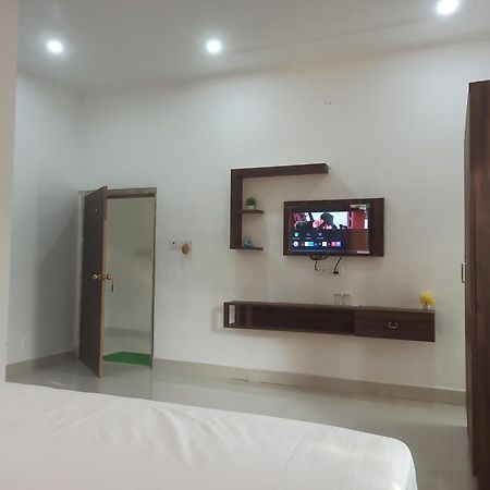 Abhiram Homestay 克久拉霍 外观 照片
