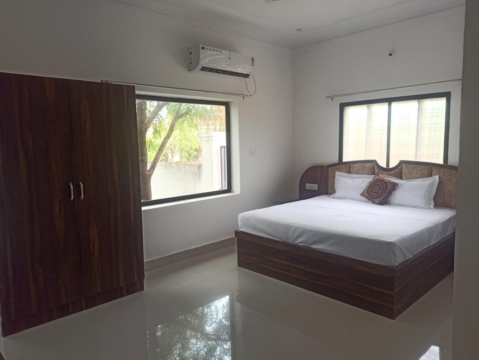 Abhiram Homestay 克久拉霍 外观 照片