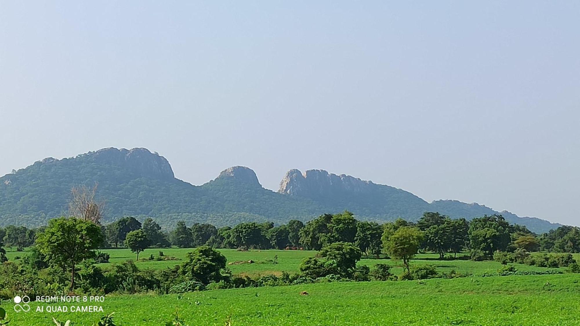 Abhiram Homestay 克久拉霍 外观 照片